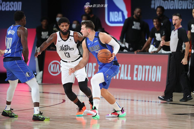 而在比分还 而在比分还