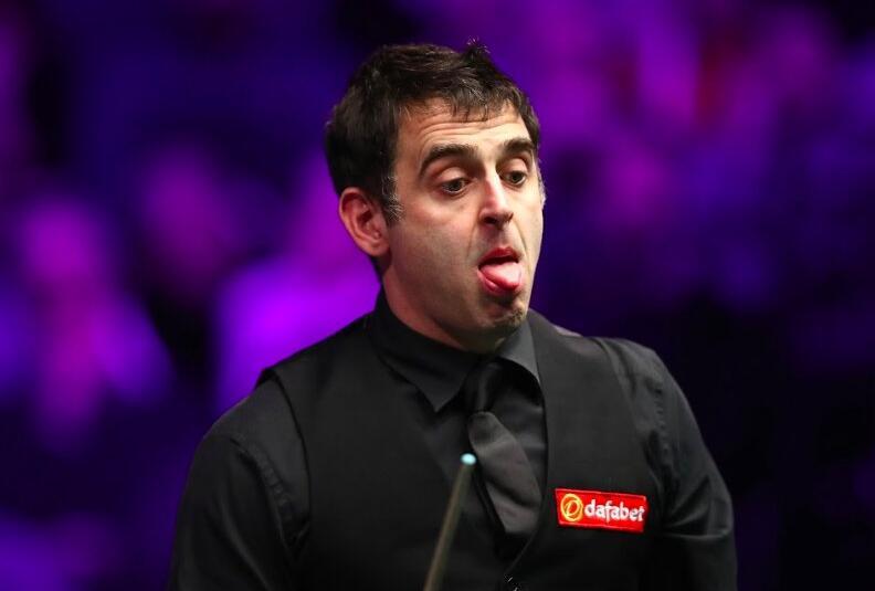 双后腰身前 双后腰身前