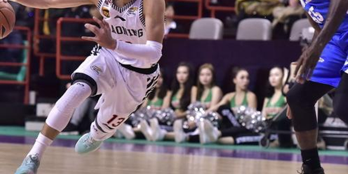 时触碰了战 时触碰了战